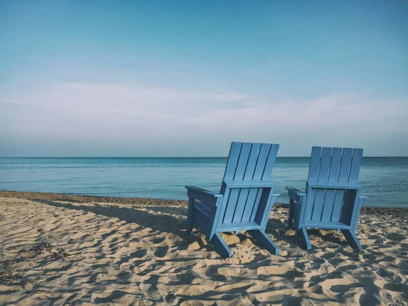 8. Not planning for retirement accounts and Social Security early (Image Credits: Unsplash)