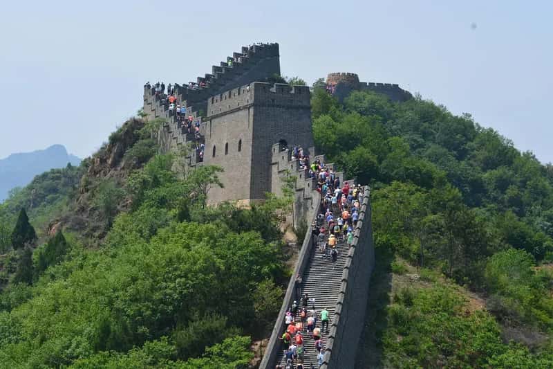 13. The Great Wall of China: A Monument Consumed by Commerce (Image Credits: Pixabay)
