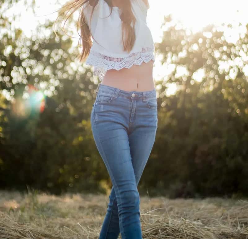 3. Tight, Restrictive Clothing (Image Credits: Unsplash)