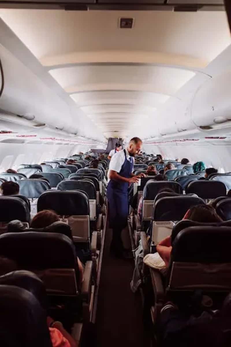 #4 - How You React When Something Goes Wrong During Boarding (Image Credits: Pexels)