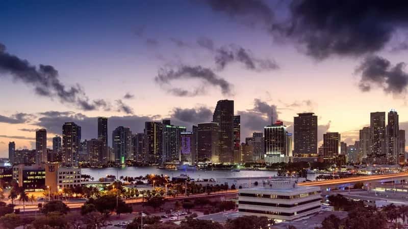 Why Florida Is Losing Its Grip (Image Credits: Rawpixel)