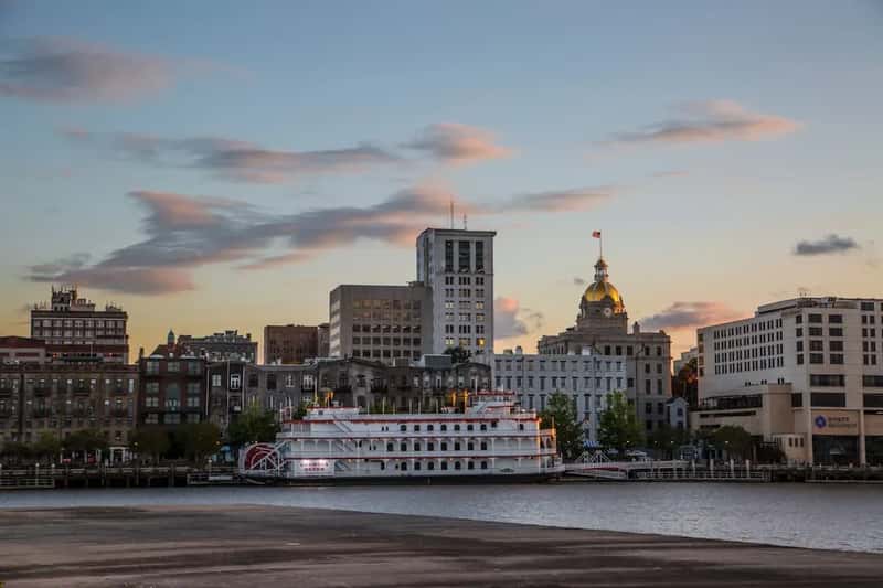 5. Savannah, Georgia - History, Culture, and Coastal Living (Image Credits: Unsplash)