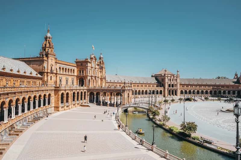 The bigger picture: Spain's tourism boom shows no sign of slowing (Image Credits: Unsplash)