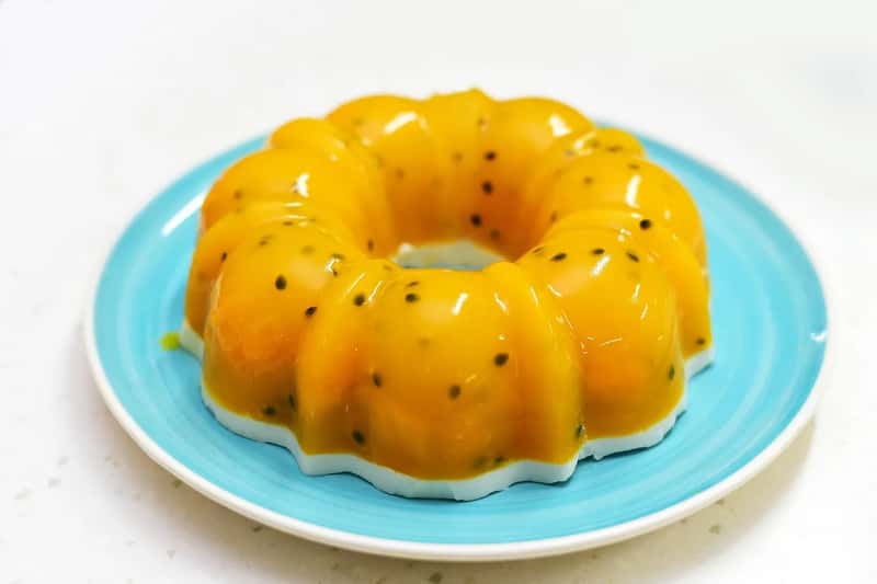8. Jell-O Molds and Wrapped Baked Treats (Image Credits: Pixabay)