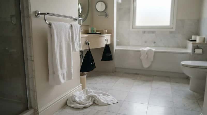 #14 - The Towel Code Most Guests Misread (Image Credits: Gemini)