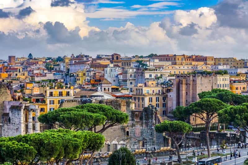 Italy (Image Credits: Pixabay)