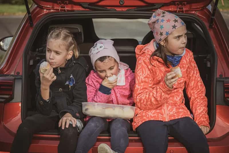 #1 - Kids Rode Loose in the Way-Back With Zero Seatbelts (Image Credits: Unsplash)