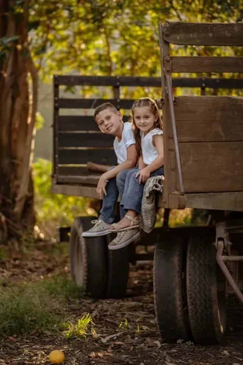 #28: Kids Literally Rode in the Cargo Area With No Seatbelts (Image Credits: Pexels)