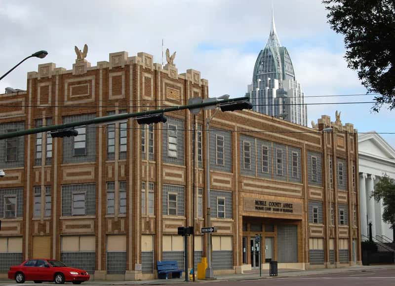 Mobile, Alabama – Southern Hospitality Meets Gulf Coast Affordability (Image Credits: Wikimedia)