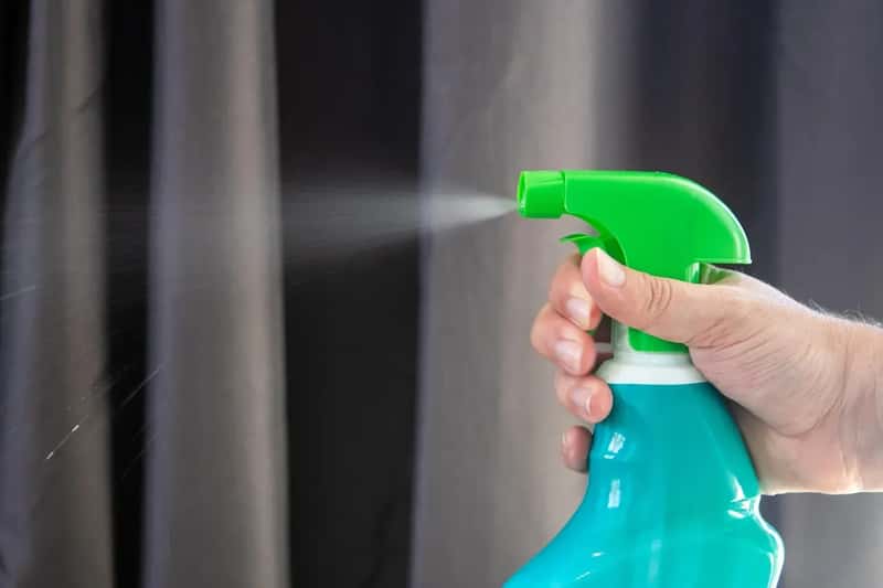 4. Overwhelming Chemical or Artificial Fragrance (Image Credits: Pixabay)