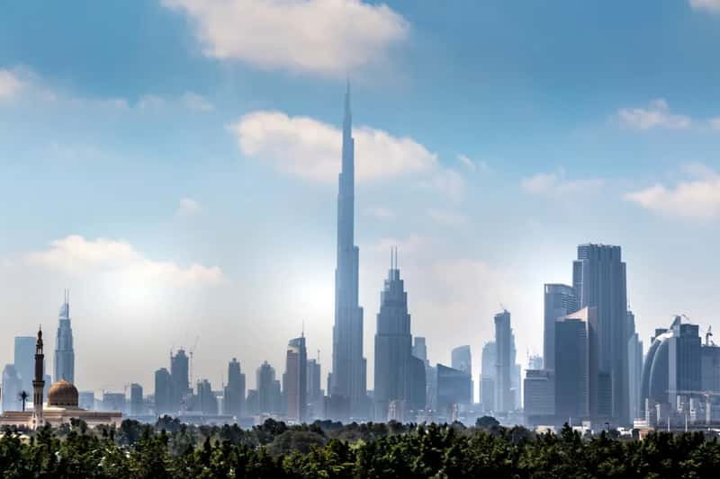 4. United Arab Emirates: 48.4 hours a week (Image Credits: Unsplash)