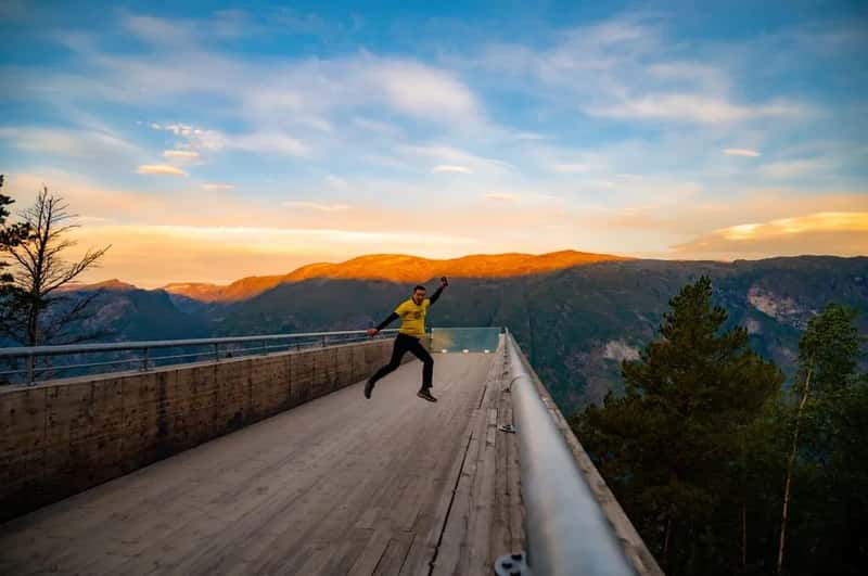 6. Norway: wealth without the usual strings attached (Image Credits: Pexels)