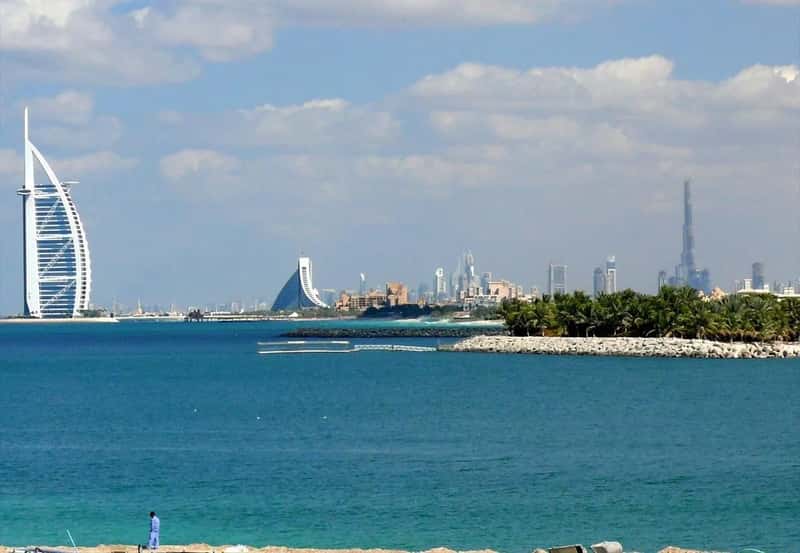 Perception Versus Reality (Dubai Construction Update Part 10 Page 9 at Post 168., CC BY-SA 3.0)