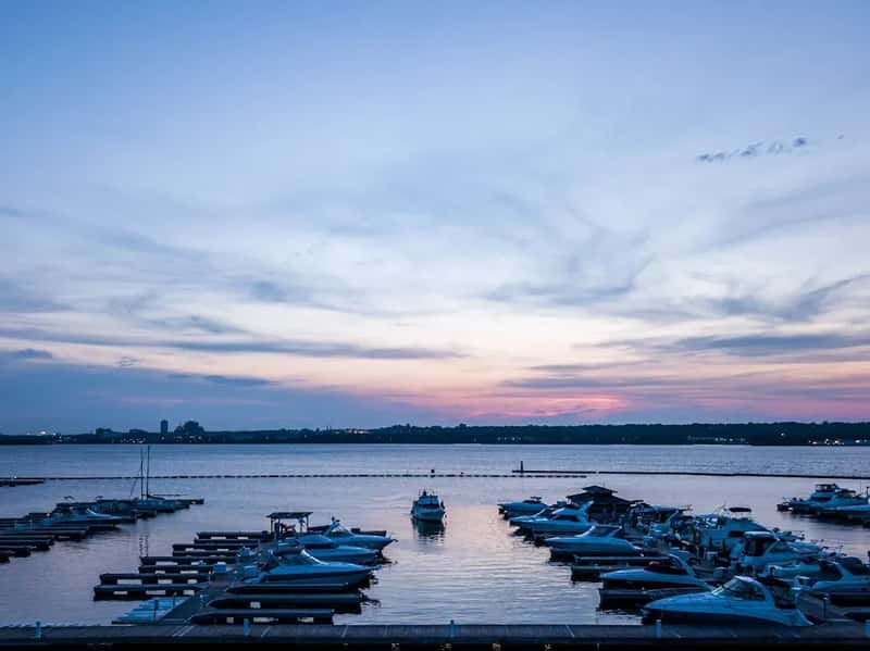 Hidden Gem #4: Peoria, Illinois - The Affordable Surprise Nobody Expects (Image Credits: Unsplash)