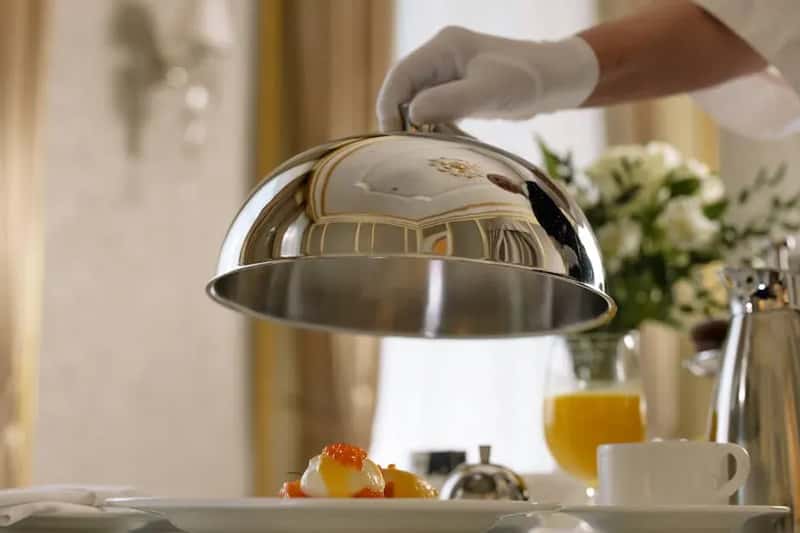 #11 - Room Service Complex Dishes (Image Credits: Pexels)