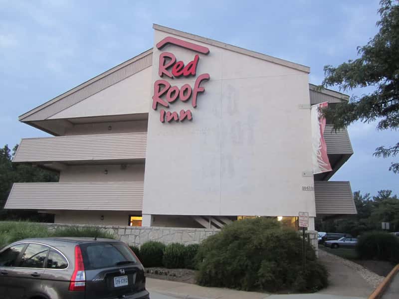 Red Roof Inn (By Billy Hathorn, CC BY-SA 3.0)