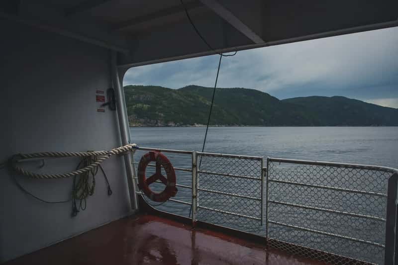 10. Island Ferry Day Trips Across the Lakes (Image Credits: Unsplash)