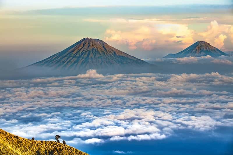 Etna, Sicily (Image Credits: Pixabay)