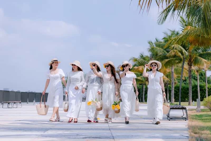 3. Ignoring dress codes away from the beach (Image Credits: Pexels)
