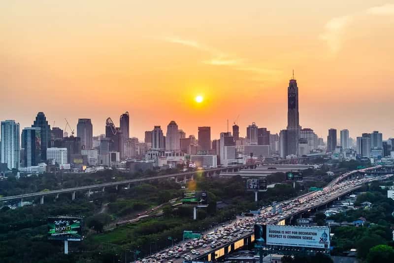1. Thailand: World-Class Care at a Fraction of the Price (Image Credits: Rawpixel)