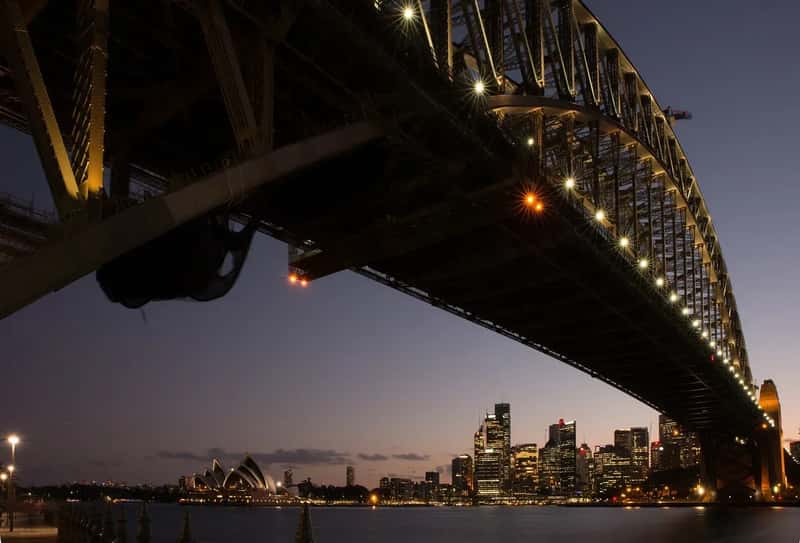 Australia: Balancing Public and Private (Image Credits: Pixabay)