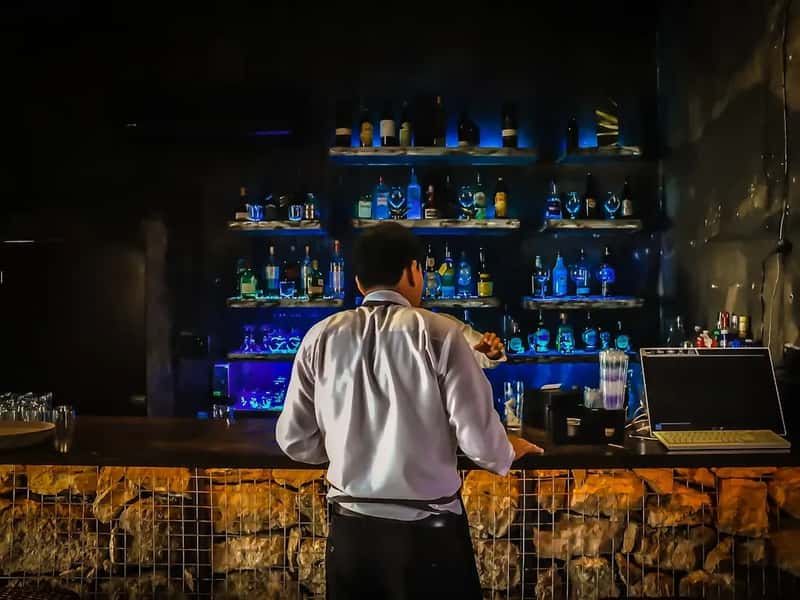 Rising Food and Beverage Costs Are Shocking Visitors (Image Credits: Unsplash)