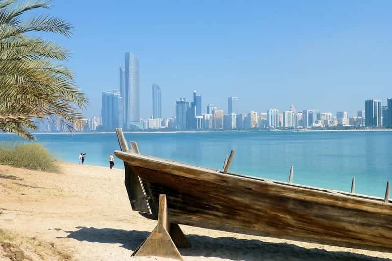 1. United Arab Emirates (Image Credits: Pixabay)