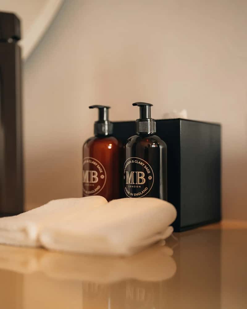 Single-Use Plastic Toiletry Bottles (Image Credits: Unsplash)