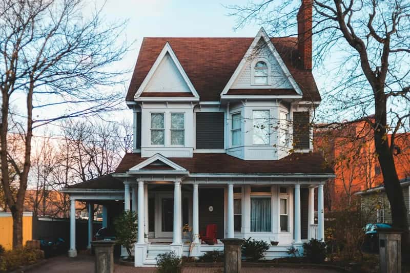 House Rules Are Part of the Booking (Image Credits: Unsplash)