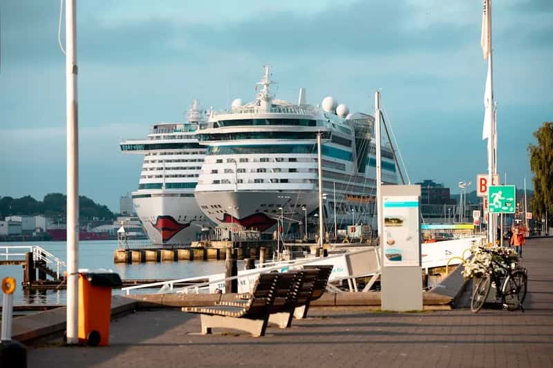 7. Sanitation Standards Vary Wildly Between Ships (Image Credits: Unsplash)