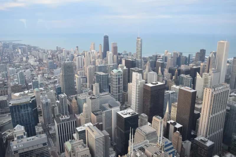 7. Chicago, Illinois - A Giant Losing Its Grip (Image Credits: Unsplash)