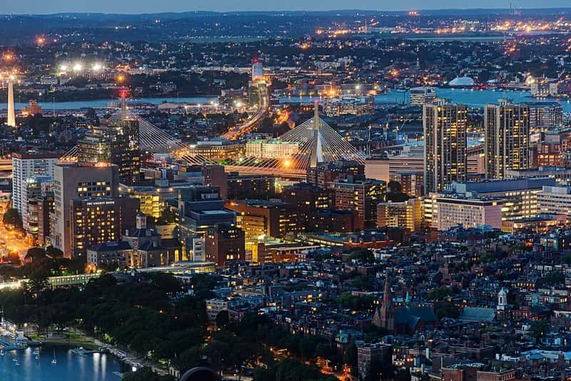 8. Boston, Massachusetts – A Walking City With a Revolutionary Soul (BillDamon, Flickr, CC BY 2.0)