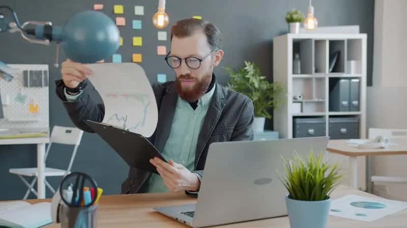 6. Data Analyst (Image Credits: Unsplash)