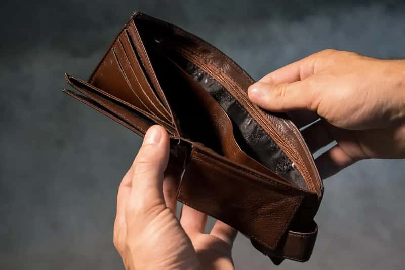 Why Travelers Overspend in the First Place (Image Credits: Pixabay)