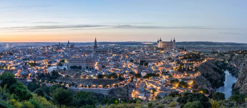 Spain: The European Lifestyle Magnet (Image Credits: Wikimedia)