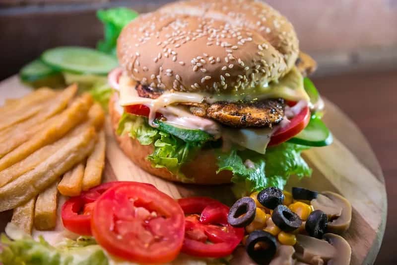 Countries With the Lowest Fast Food Consumption (Image Credits: Unsplash)
