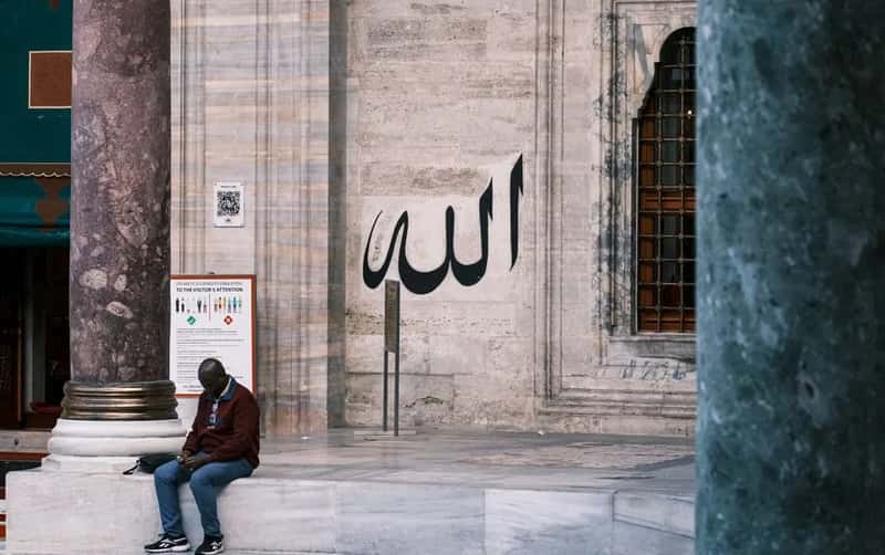3. Ignoring dress codes at religious or cultural sites (Image Credits: Pexels)
