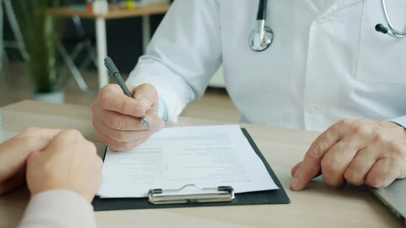 What a Doctor Visit Typically Costs (Image Credits: Unsplash)