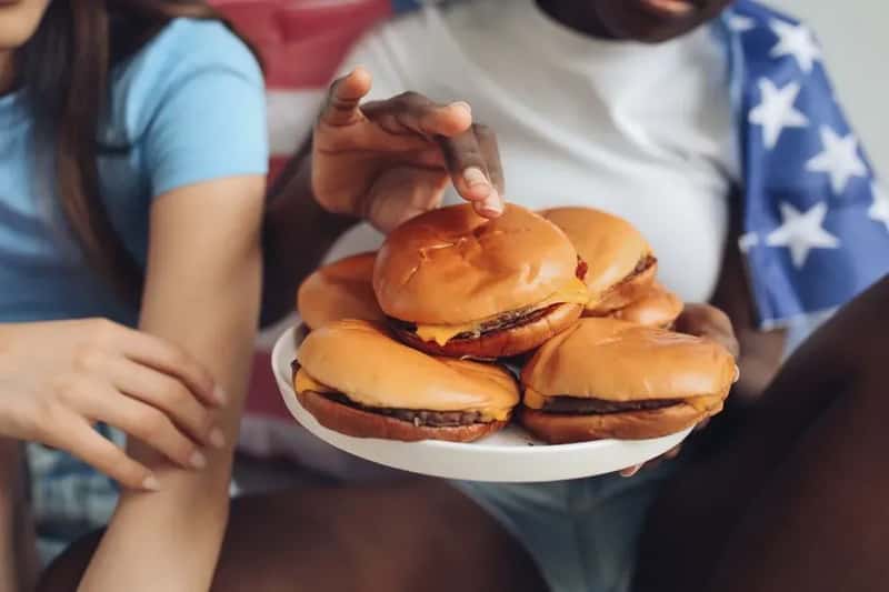 #16 - Krystal: The South's Answer to the Tiny Square Burger (Image Credits: Pexels)