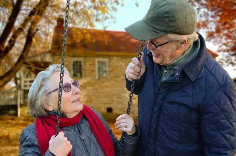 The Senior Travel Boom and the Financial Reality Behind It (Image Credits: Pexels)