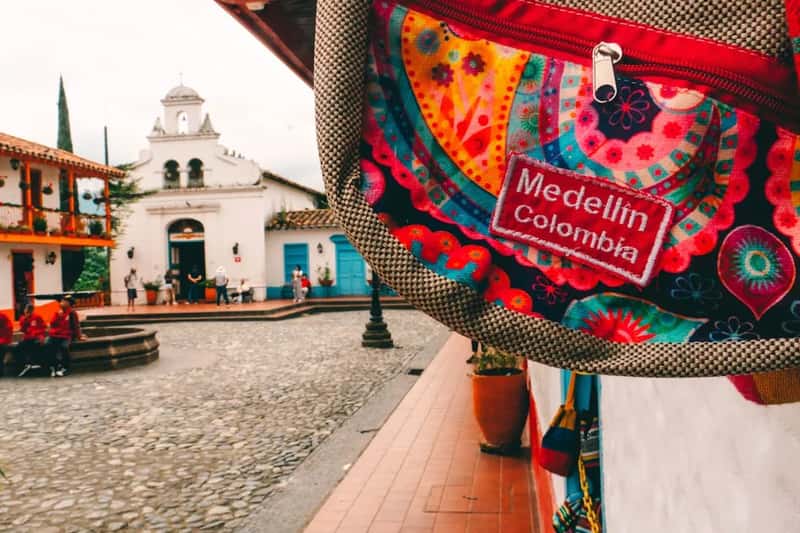 Colombia: Eternal spring, modest bills (Image Credits: Unsplash)