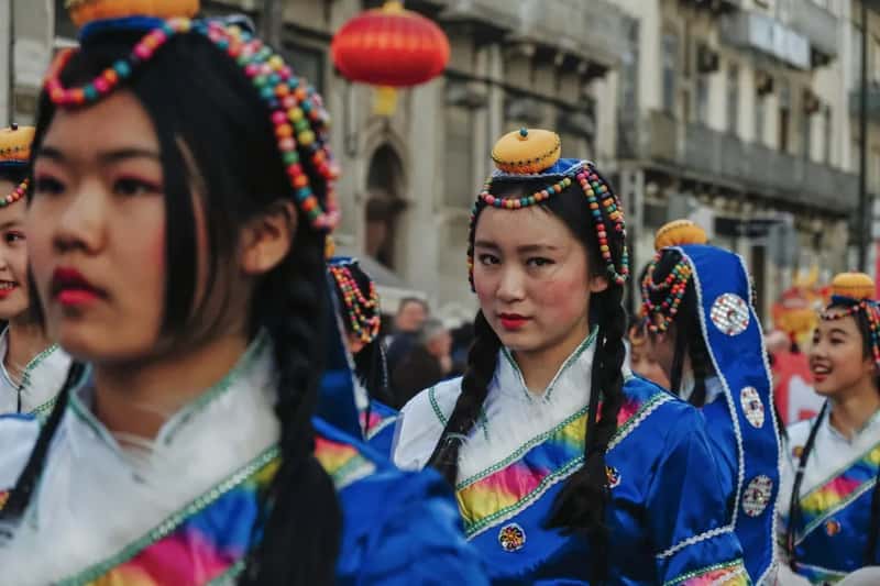 6. Researching local customs and etiquette (Image Credits: Unsplash)