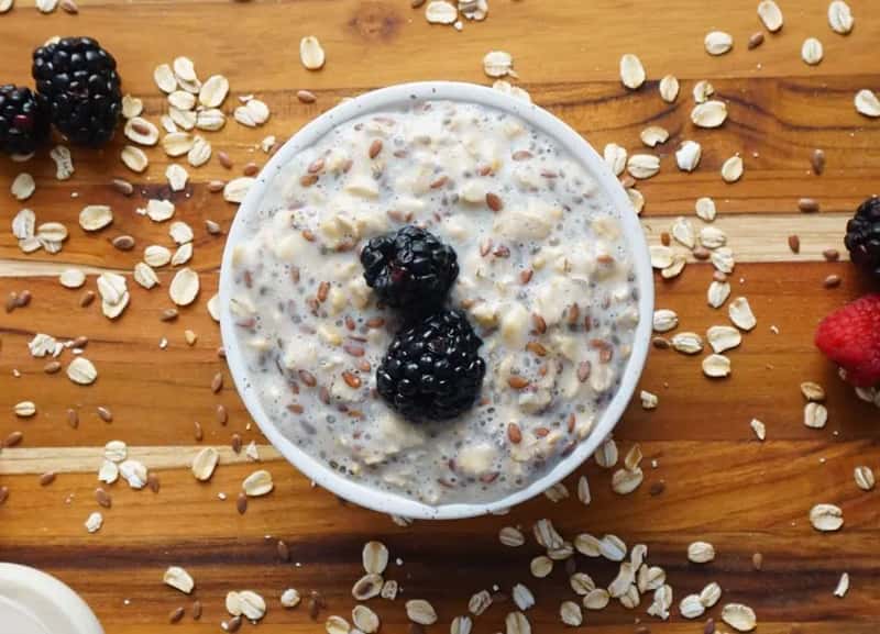3. Oats and overnight oats (Image Credits: Pexels)