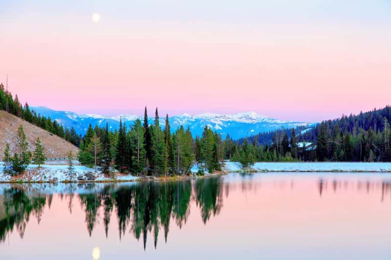 #1: Big Sky, Montana - Where Yellowstone's Crowds Never Follow (Image Credits: (Image Credits: Shutterstock))