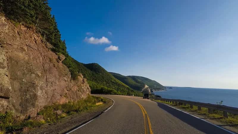 The Cabot Trail: Nova Scotia's Coastal Crown Jewel (Image Credits: Wikimedia)
