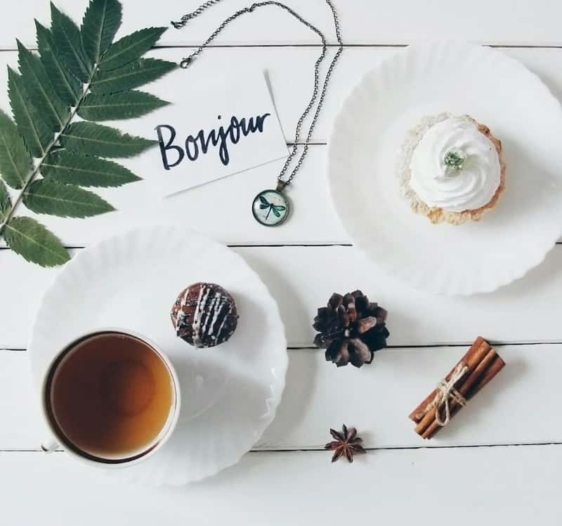 3. Skipping "Bonjour" entirely (Image Credits: Unsplash)