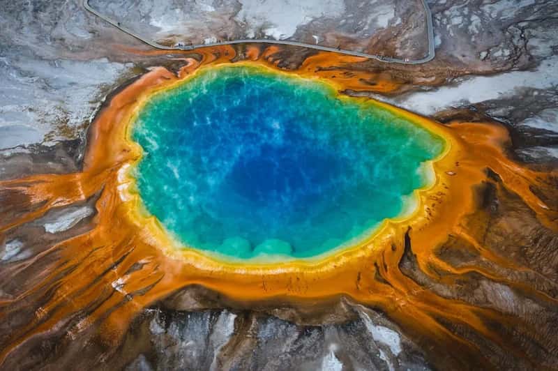 1. Yellowstone National Park, Wyoming (Image Credits: Unsplash)