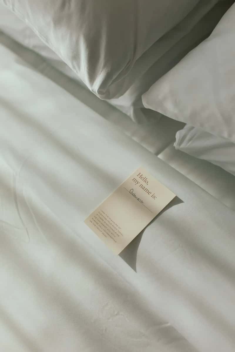 6. Bedding, pillows, and towels for cleanliness (Image Credits: Unsplash)