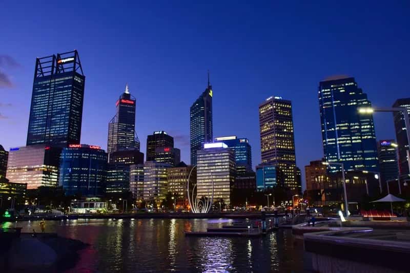 8. Australia: Full Acceptance, Practical Simplicity (Image Credits: Rawpixel)