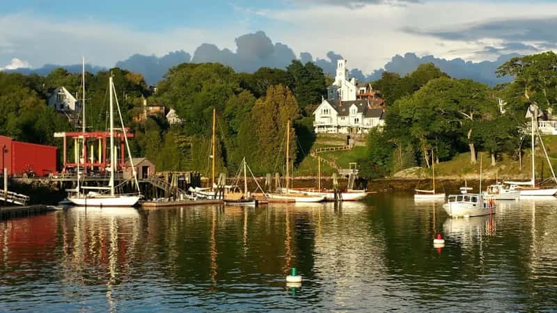 2. Camden, Maine (Image Credits: Unsplash)